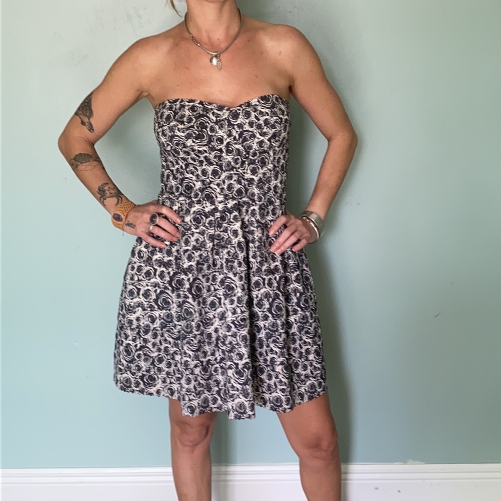 Floral dress stretch bandage style sleeveless